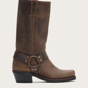Authentic Frye HARNESS 12R Tan/oiled leather boots